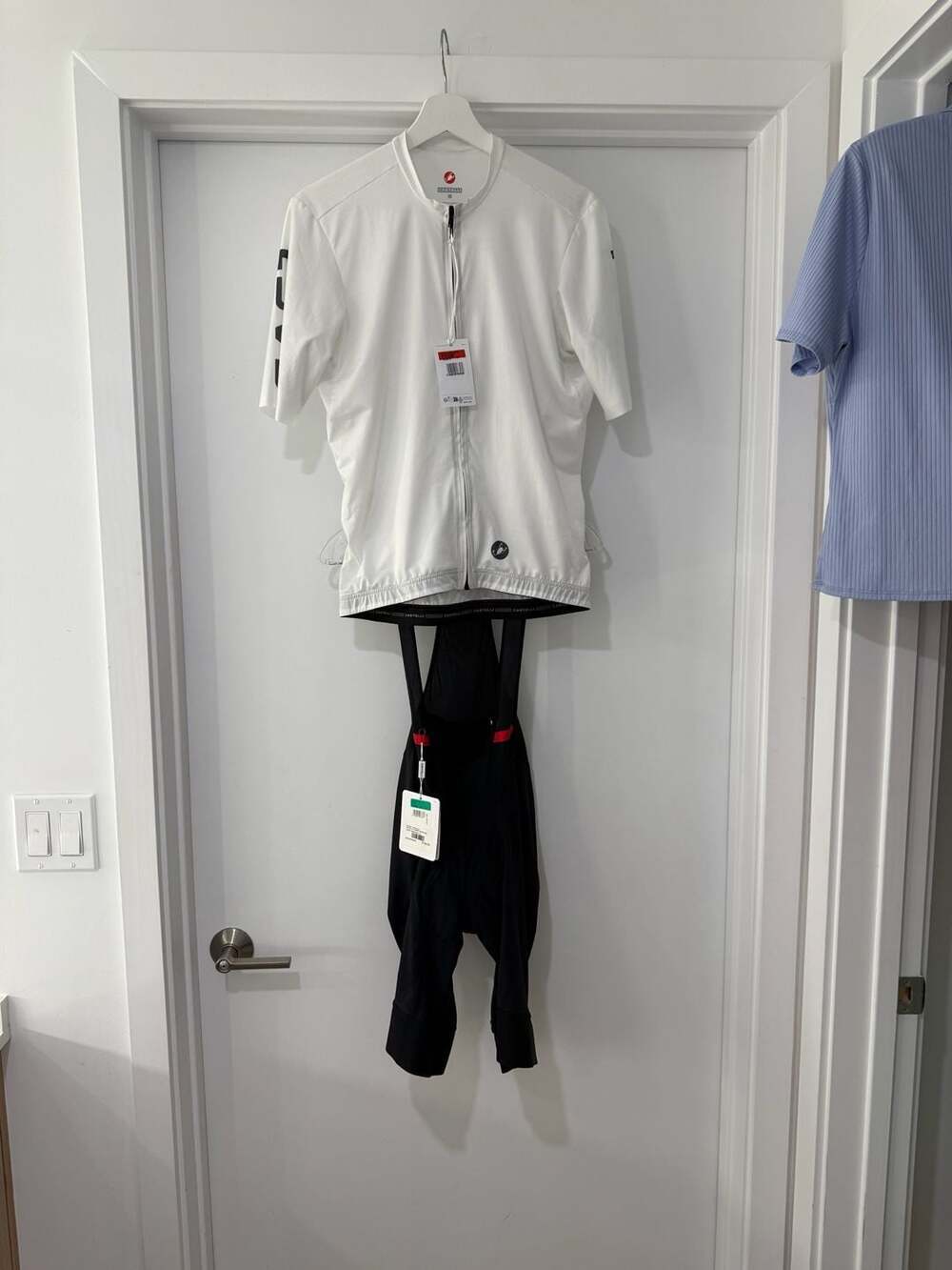 Castelli Entrata Apex Cycling Jersey and Bib Short Set